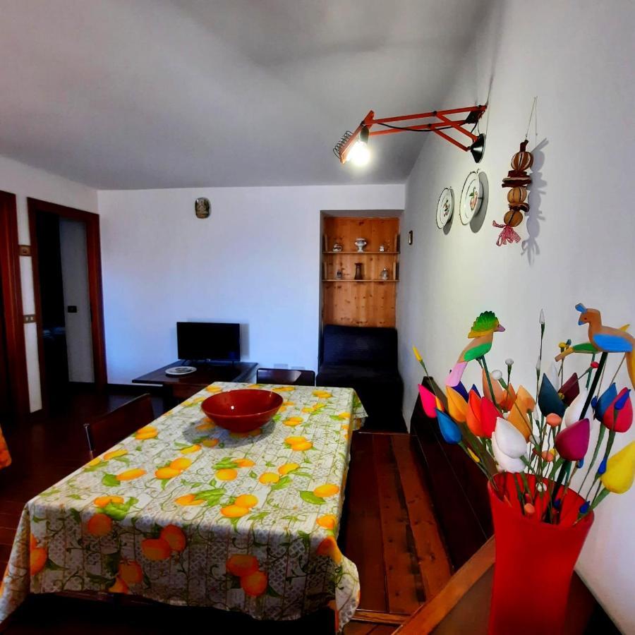 La Capanna Apartment Margno Ngoại thất bức ảnh
